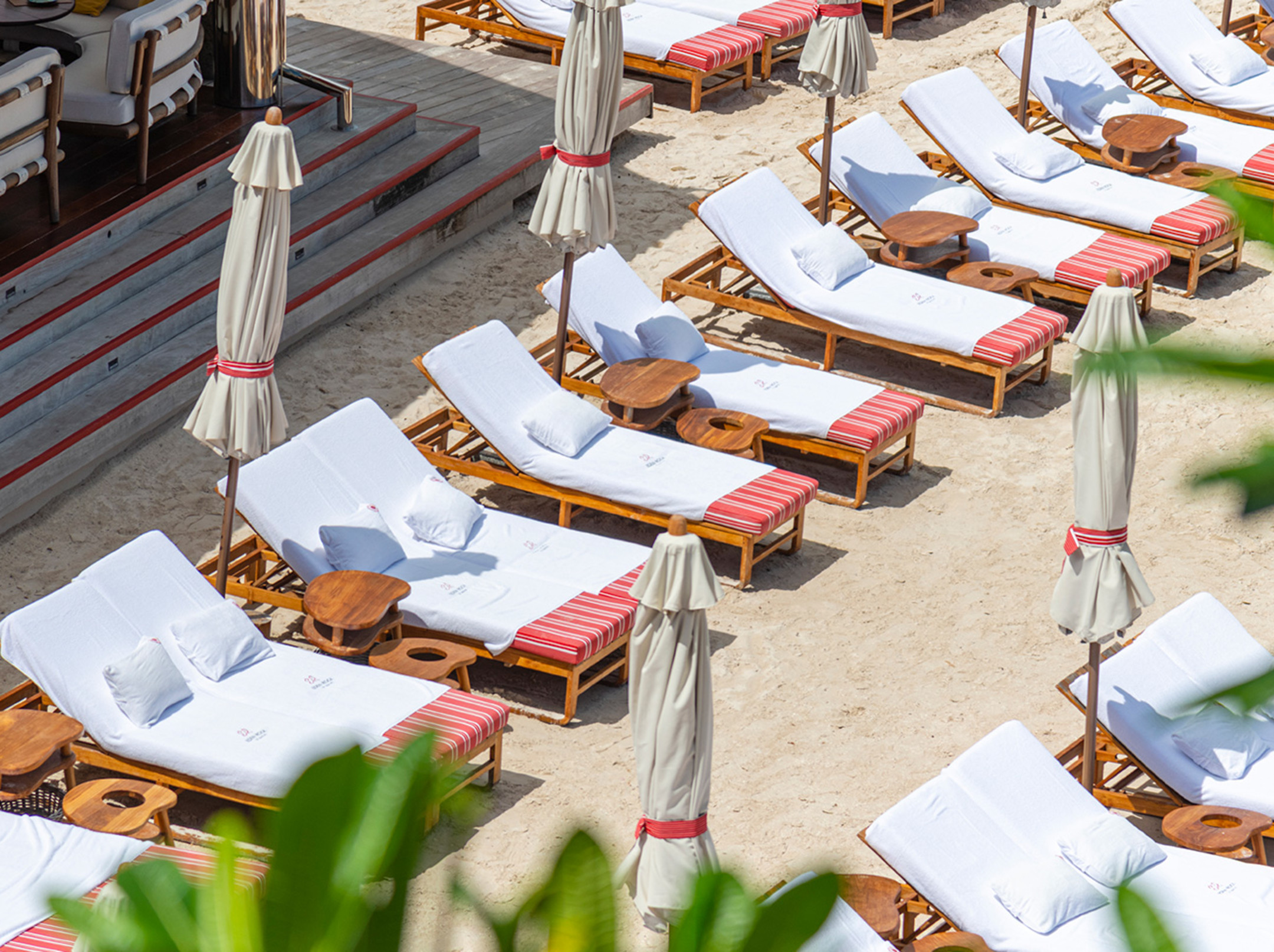 01 2 EDEN ROCK ST BARTHS HOMEPAGE 1290x960