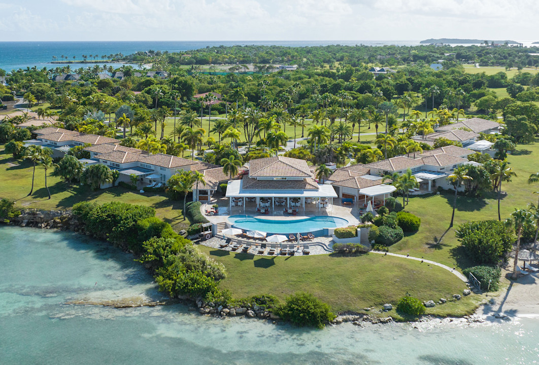 JBI - Destination - View of the hotel