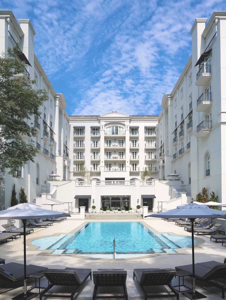 SAO - Hotel Facade - retouched